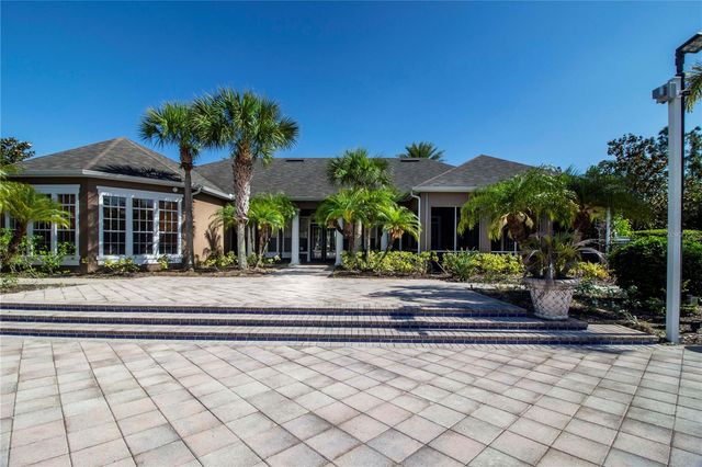 8926 MANOR LOOP 107, Lakewood Ranch, FL 34202