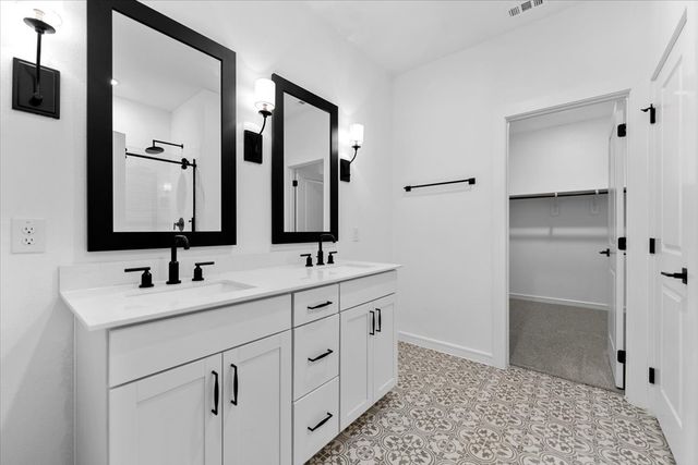 515 Meadowlark Drive, Van Alstyne, TX 75495