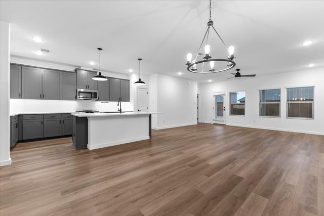 515 Meadowlark Drive, Van Alstyne, TX 75495