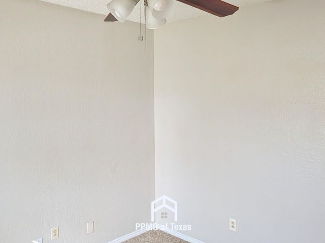 2625 Putnam Street, Fort Worth, TX 76112