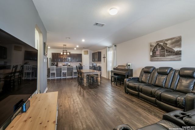 12915 Whisper Crossing, San Antonio, TX 78252