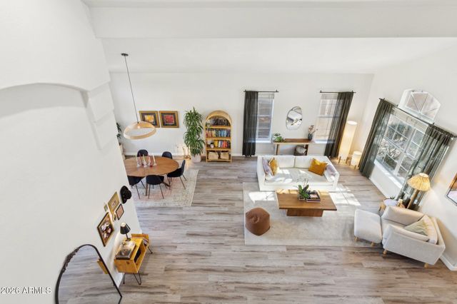 16032 S 1ST Street, Phoenix, AZ 85048