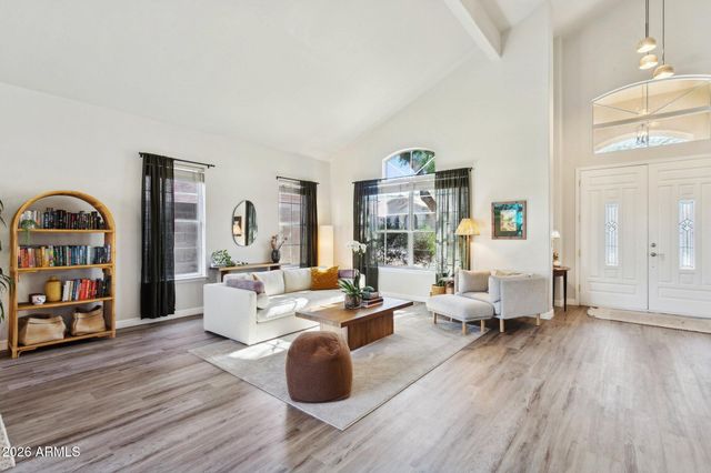 16032 S 1ST Street, Phoenix, AZ 85048