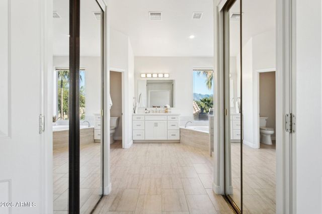 16032 S 1ST Street, Phoenix, AZ 85048