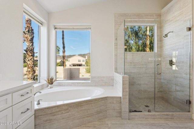 16032 S 1ST Street, Phoenix, AZ 85048