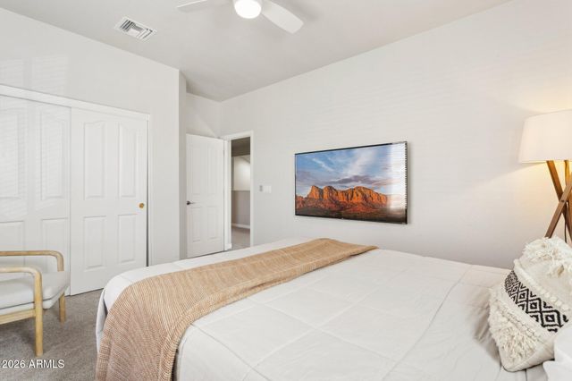 16032 S 1ST Street, Phoenix, AZ 85048