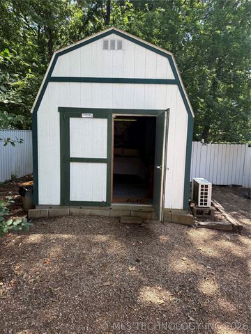 125 Streetman Road, Mead, OK 73449