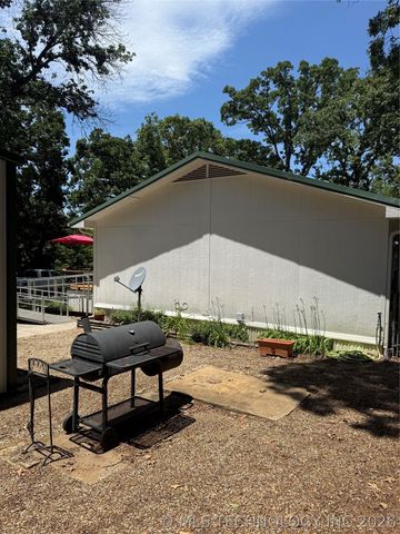 125 Streetman Road, Mead, OK 73449