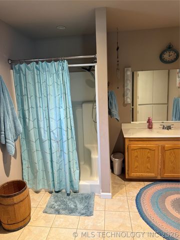 125 Streetman Road, Mead, OK 73449