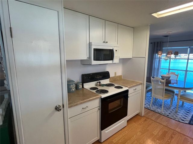 822 BAVENO DRIVE, Venice, FL 34285