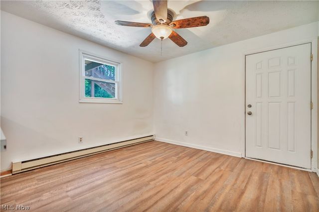 72-74 Briarcliff Avenue NE, Alliance, OH 44601