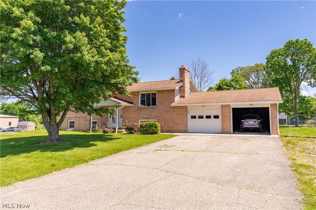 72-74 Briarcliff Avenue NE, Alliance, OH 44601