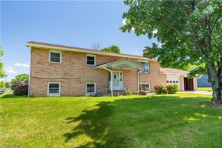 72-74 Briarcliff Avenue NE, Alliance, OH 44601