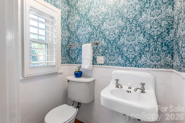 55 Edgemont Road, Asheville, NC 28801