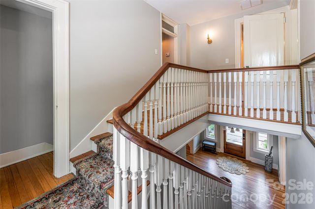 55 Edgemont Road, Asheville, NC 28801