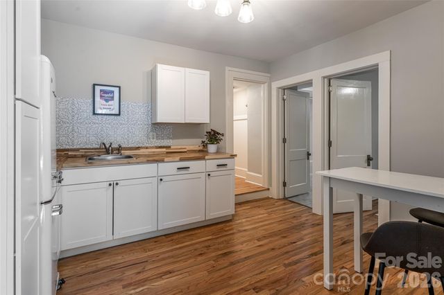 55 Edgemont Road, Asheville, NC 28801