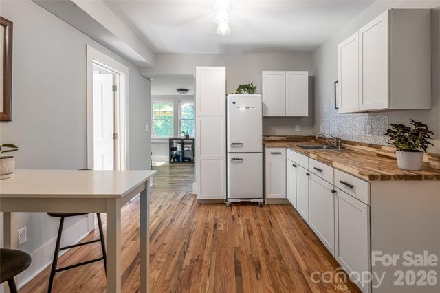 55 Edgemont Road, Asheville, NC 28801