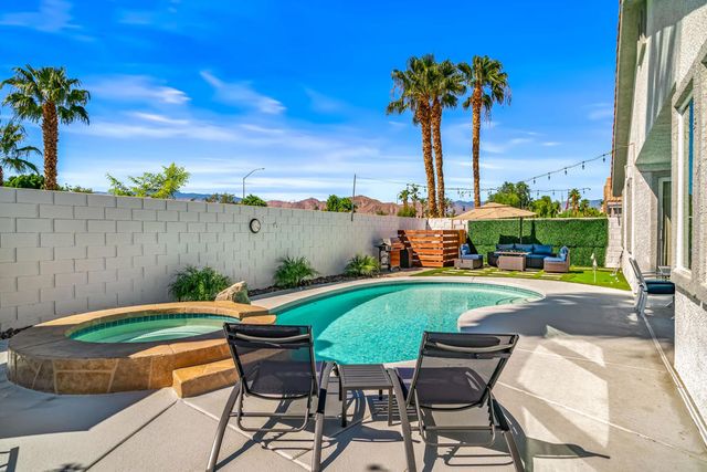 79535 Dandelion Drive, La Quinta, CA 92253