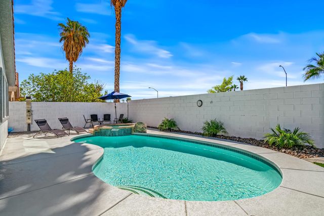 79535 Dandelion Drive, La Quinta, CA 92253