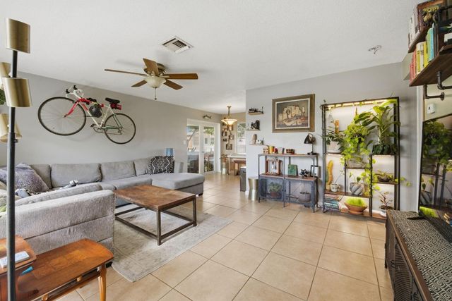 6805 NW 27th, Sunrise, FL 33313