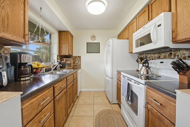 6805 NW 27th, Sunrise, FL 33313