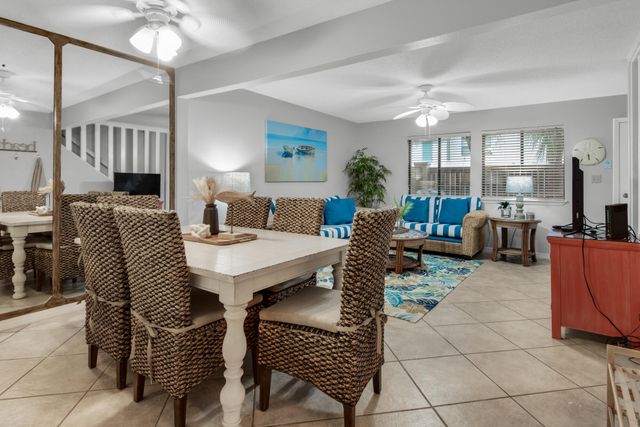 8443 Gulf Boulevard F26, Navarre, FL 32566