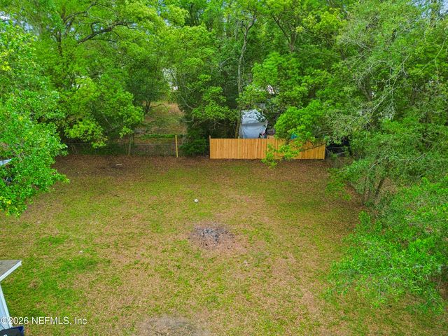 9124 FREE Avenue, Jacksonville, FL 32211