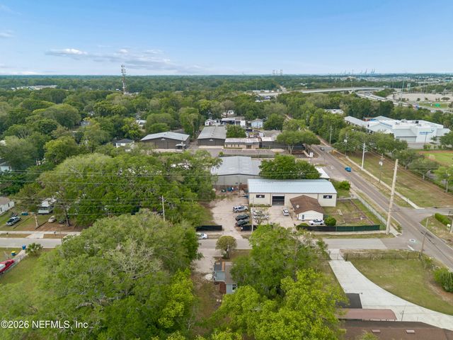 9124 FREE Avenue, Jacksonville, FL 32211
