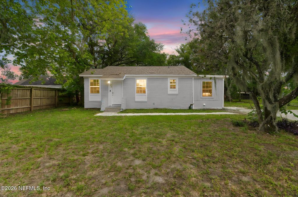 9124 FREE Avenue, Jacksonville, FL 32211