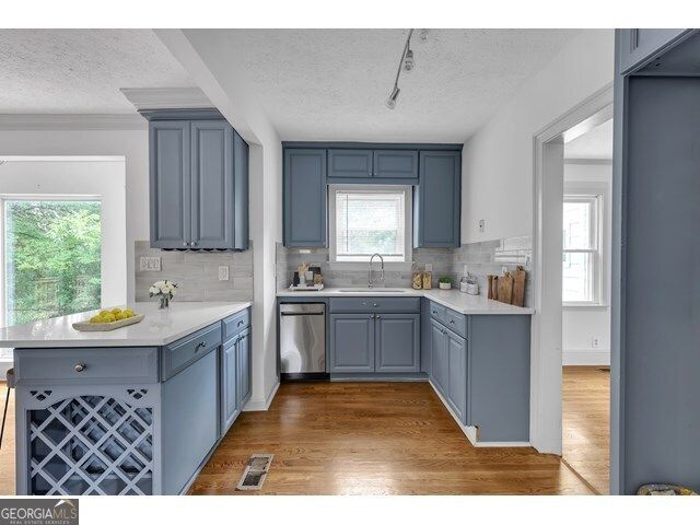3746 Myrtle Street, College Park, GA 30337