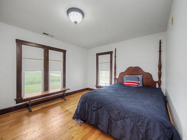4301 Lower Mount Vernon Road, Mount Vernon, IN 47620