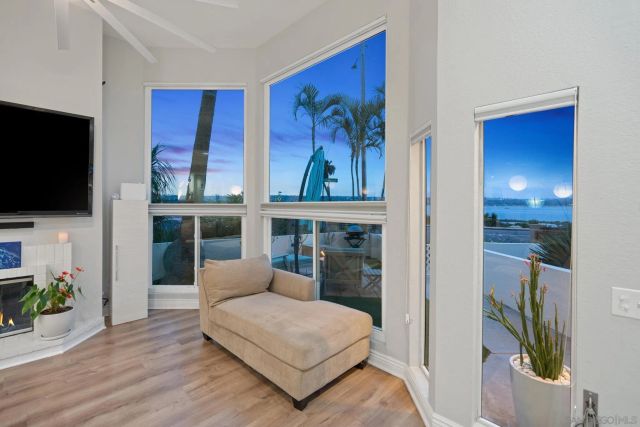 3822 Sequoia St, San Diego, CA 92109