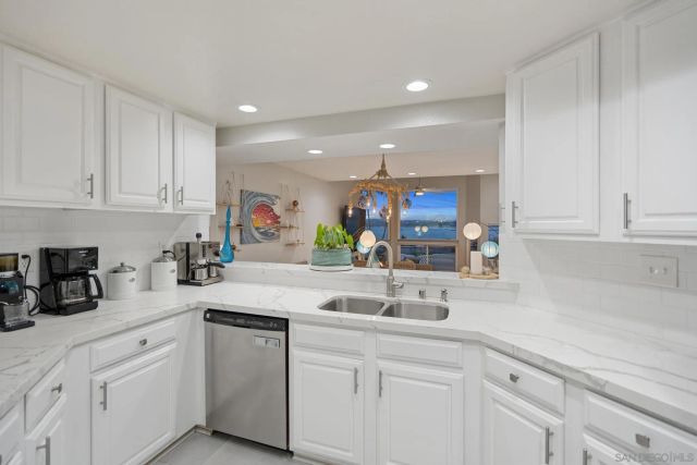 3822 Sequoia St, San Diego, CA 92109