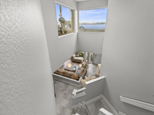 3822 Sequoia St, San Diego, CA 92109