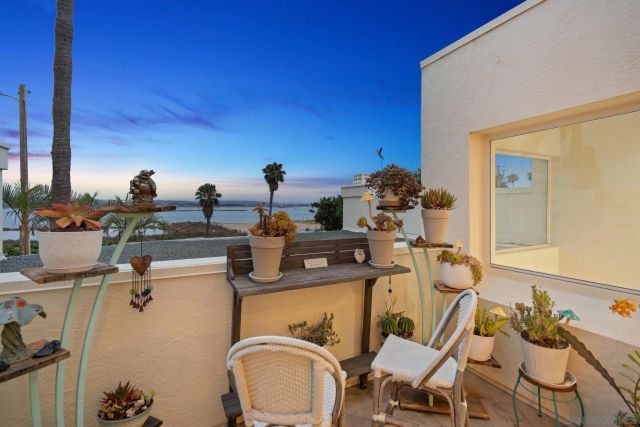 3822 Sequoia St, San Diego, CA 92109