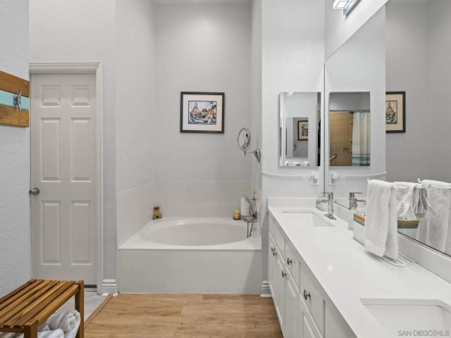 3822 Sequoia St, San Diego, CA 92109