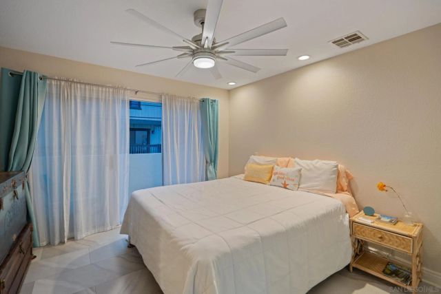 3822 Sequoia St, San Diego, CA 92109