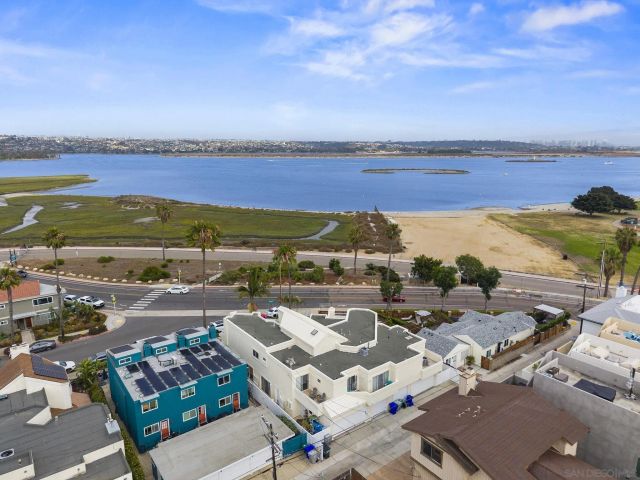 3822 Sequoia St, San Diego, CA 92109