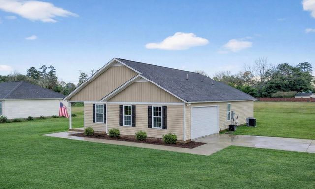 116 Elmwood Avenue, Pinewood, SC 29125