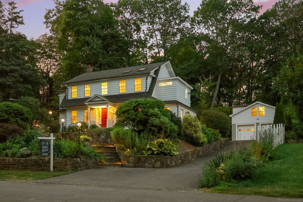 23 Bettswood Road, Norwalk, CT 06851
