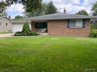 2238 Edgewood Avenue Se, City Of Grand Rapids, MI 49546