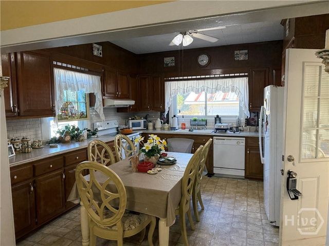 1447 S Hwy 17, Guyton, GA 31312