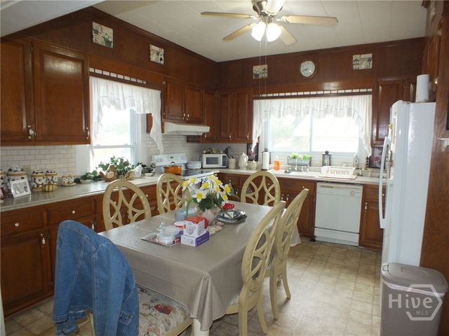 1447 S Hwy 17, Guyton, GA 31312