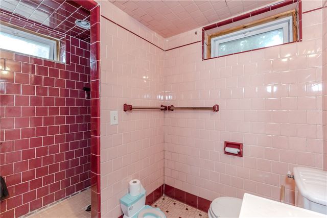 80 Russe Street, Cranston, RI 02910