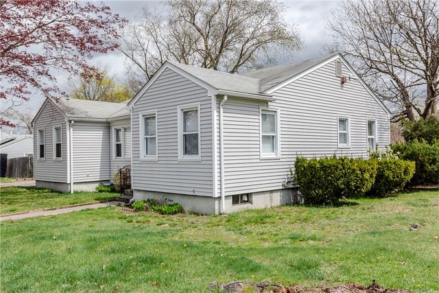 80 Russe Street, Cranston, RI 02910