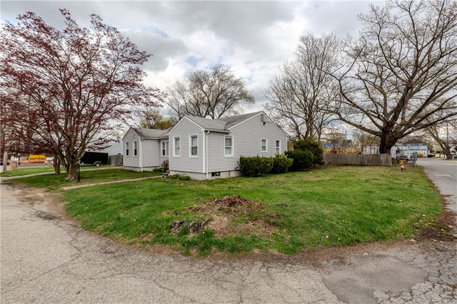 80 Russe Street, Cranston, RI 02910