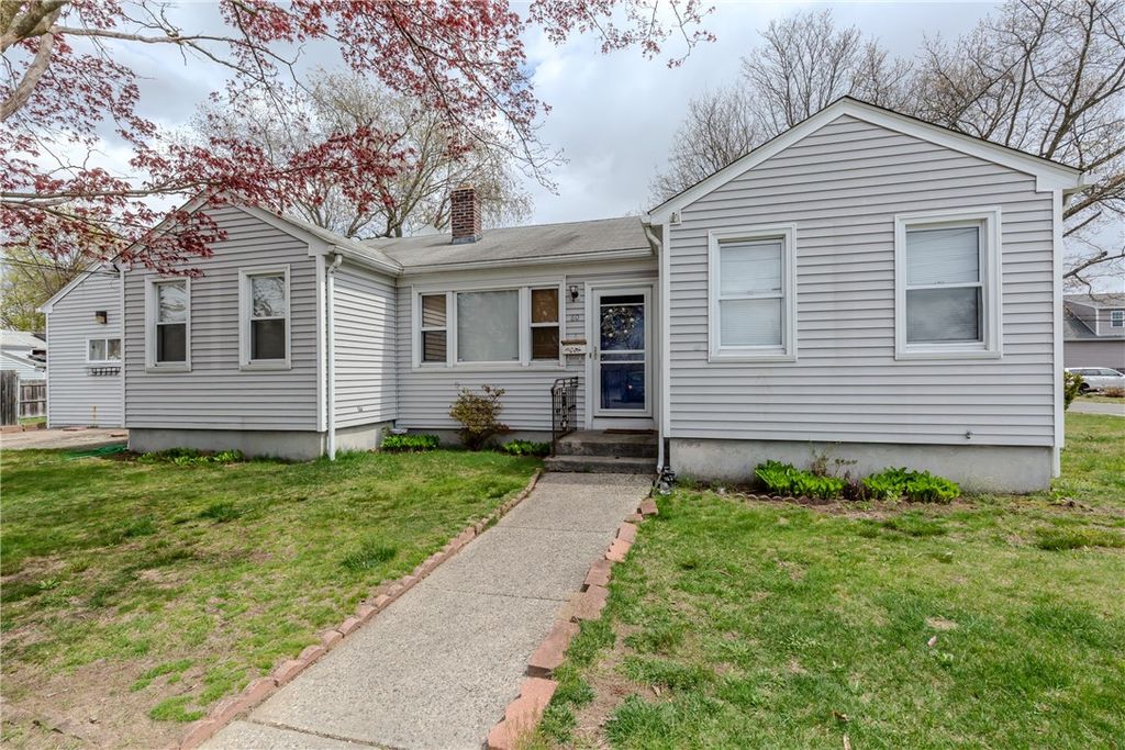 80 Russe Street, Cranston, RI 02910