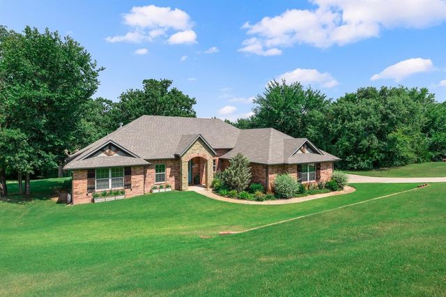 14220 Red Oak Drive, Edmond, OK 73034