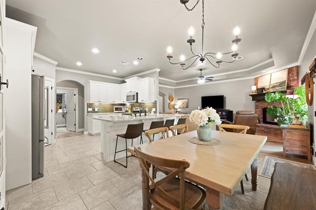 14220 Red Oak Drive, Edmond, OK 73034
