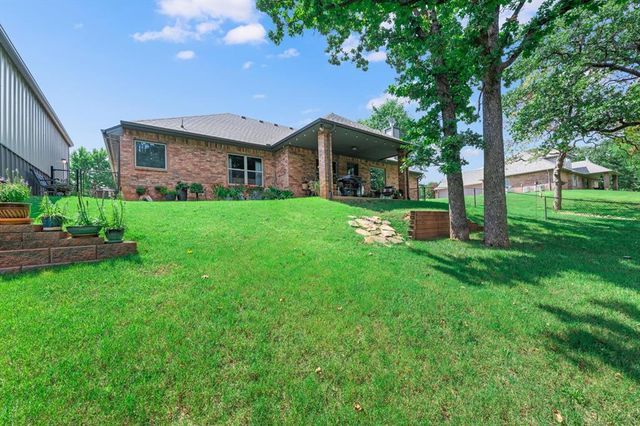 14220 Red Oak Drive, Edmond, OK 73034